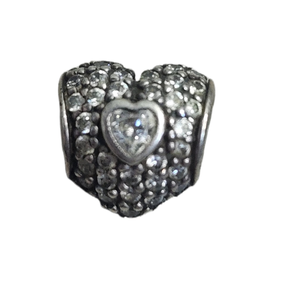 Pandora in my heart‎ charm